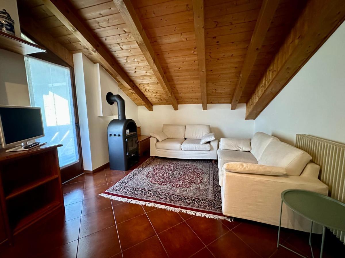 Appartamento Mansarda Con Vista Giustino Esterno foto